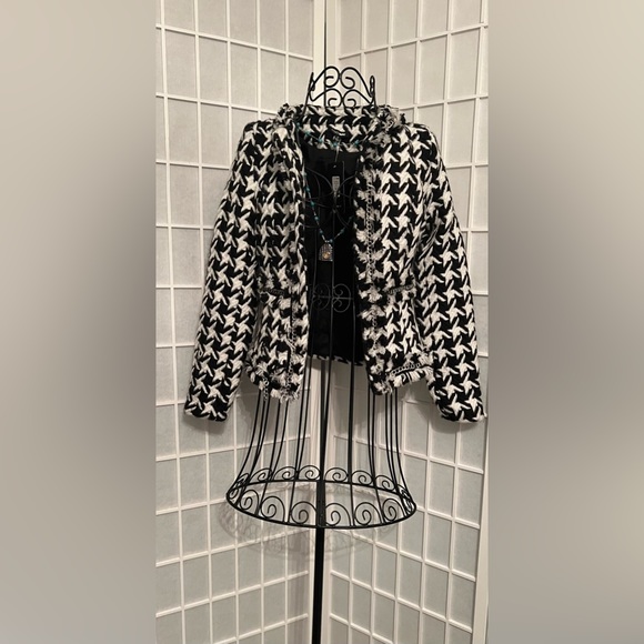 FASHION NOVA Houndstooth Chain Jacket - Picture 13 of 16